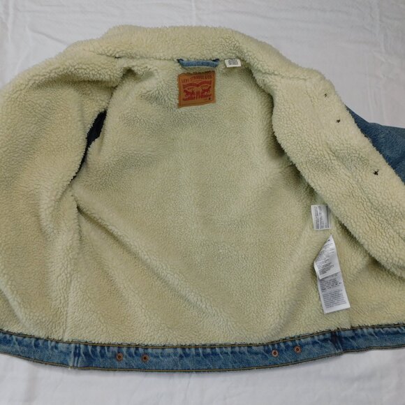 Levi's Blue Denim Jacket with Cream Sherpa Collar - Picture 8 of 10